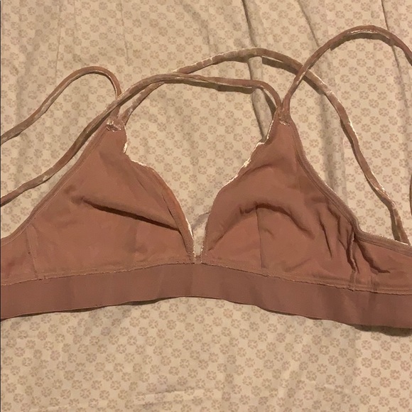 Vitoria secret bralette - Picture 3 of 4